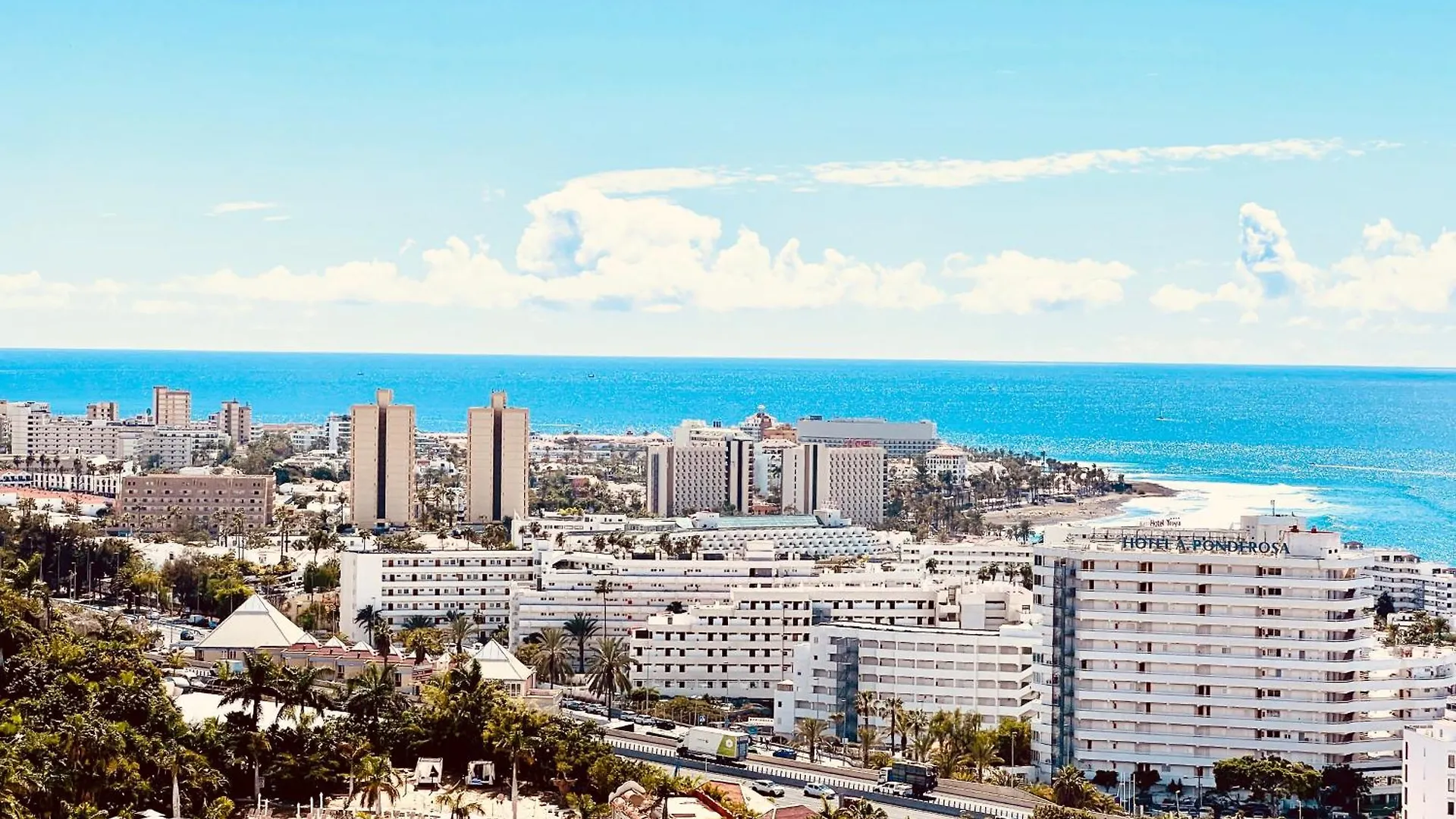 Villa Margarita Ocean View 아데제