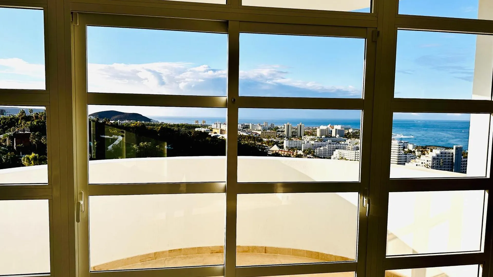 Villa Margarita Ocean View 아데제 0*,